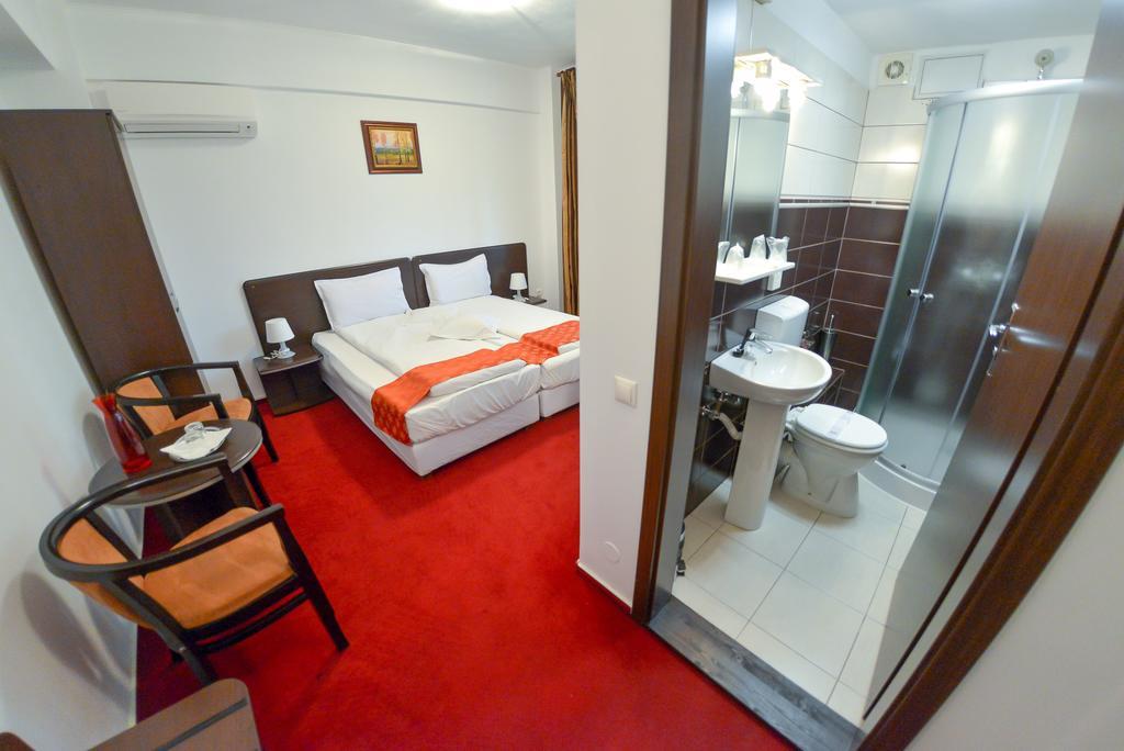 Pension Happy Day Sibiu Bagian luar foto