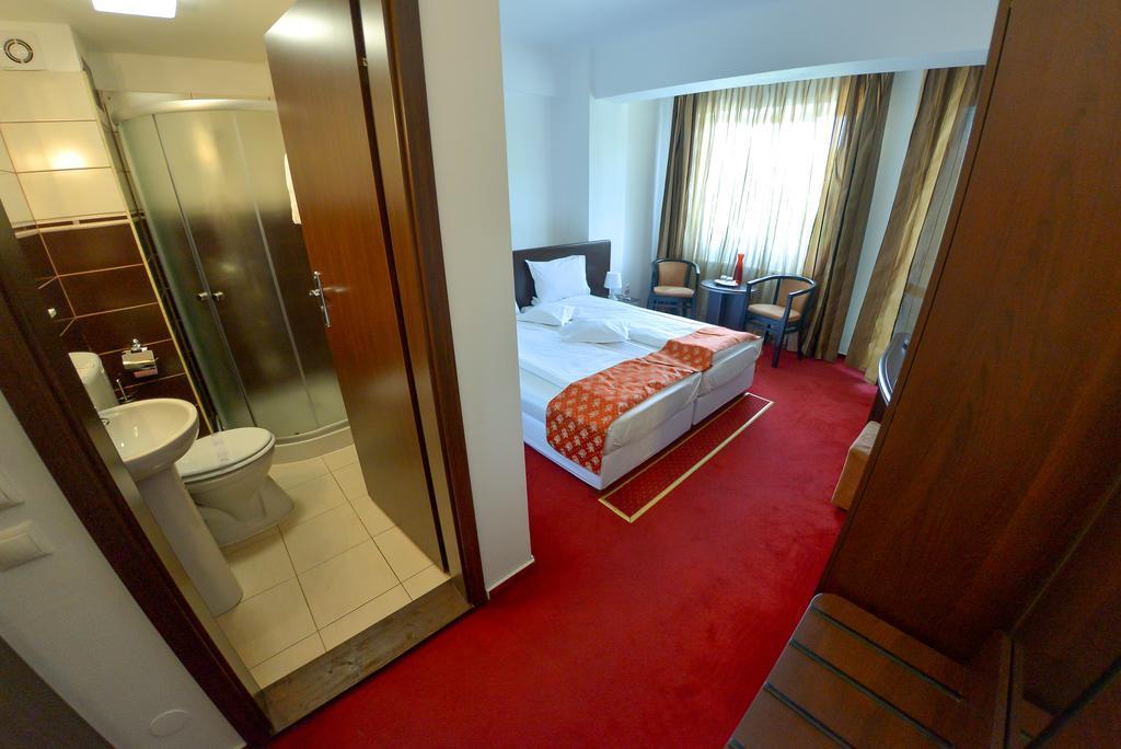 Pension Happy Day Sibiu Bagian luar foto