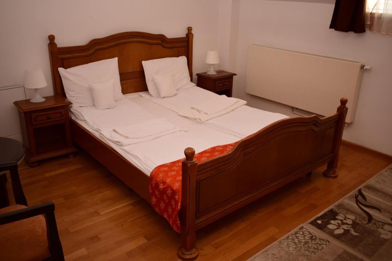 Pension Happy Day Sibiu Bagian luar foto